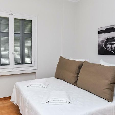 Warm Apartment At Exarchia 1 Bed 2 Pers Афины Экстерьер фото