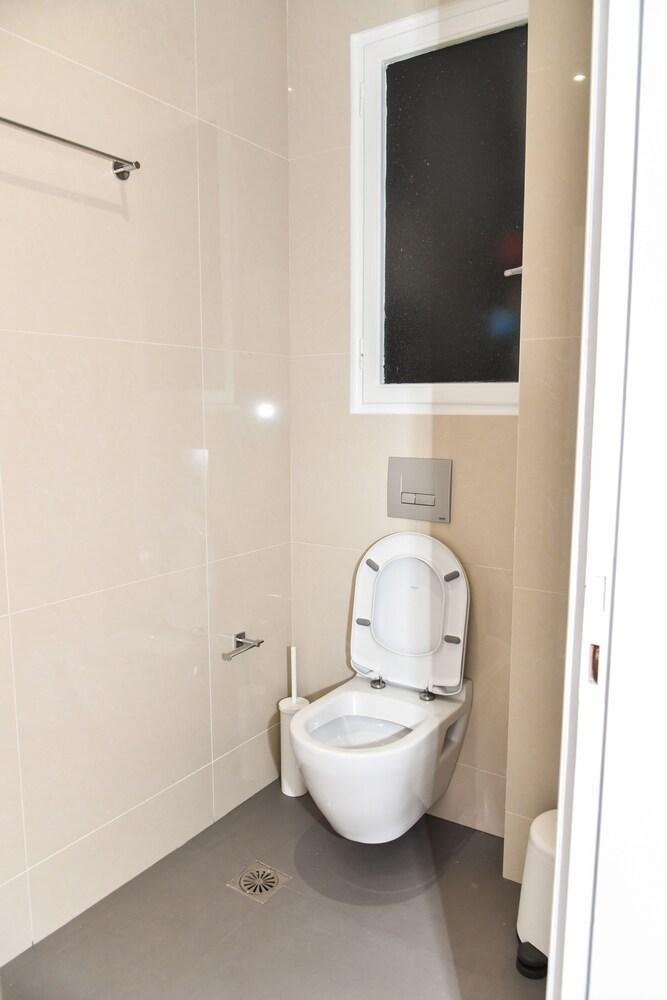 Warm Apartment At Exarchia 1 Bed 2 Pers Афины Экстерьер фото